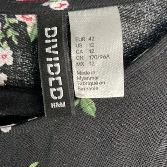 H&M Rose Floral Print Mini Dress Black Floral Elastic Waist 1/2 Sleeve 12 - Picture 9 of 12